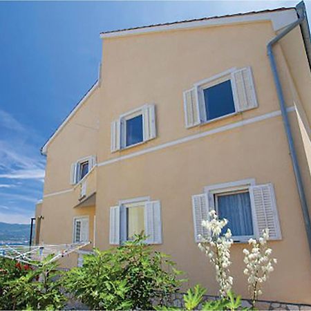 Amazing Apartment In Malinska With Kitchen Εξωτερικό φωτογραφία